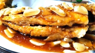 太阳集团tyc|*
马丽产后又晒照片 穿亮片针织衫配条短裤 近年轻人活的还时髦!(图10) 太阳集团tyc