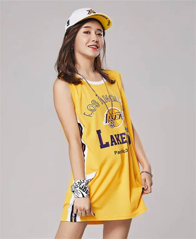 ‘太阳成官网’
美娜分手的体现真大气!自己主动提分手 仍与前男友保持朋侪关系(图8) ‘太阳成官网’
美娜分手的体现真大气!自己主动提分手 仍与前男友保持朋侪关系(图8)