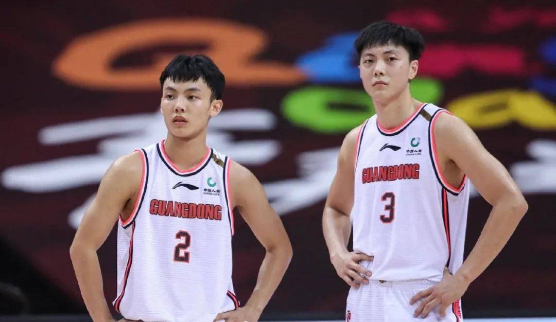 ‘太阳集团tyc’
中国男篮集训名单宣布!胡明轩、徐杰、祝铭震入选!张宁太遗憾了(图10) ‘太阳集团tyc’
中国男篮集训名单宣布!胡明轩、徐杰、祝铭震入选!张宁太遗憾了(图10)