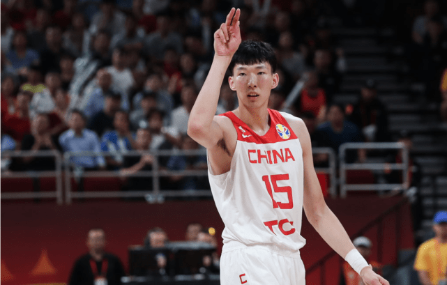 央视专访周琦:世界杯对波兰失误时脑子空缺 最佳教练没选阿的江“太阳成官网”(图3)
央视专访周琦:世界杯对波兰失误时脑子空缺 最佳教练没选阿的江“太阳成官网”(图3)