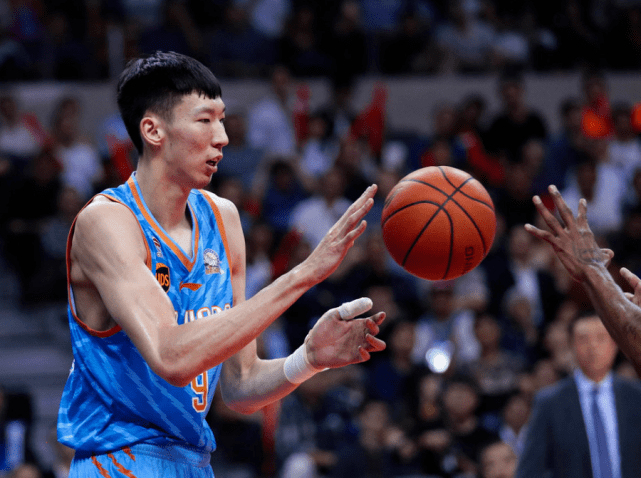 央视专访周琦:世界杯对波兰失误时脑子空缺 最佳教练没选阿的江“太阳成官网”(图4)
央视专访周琦:世界杯对波兰失误时脑子空缺 最佳教练没选阿的江“太阳成官网”(图4)