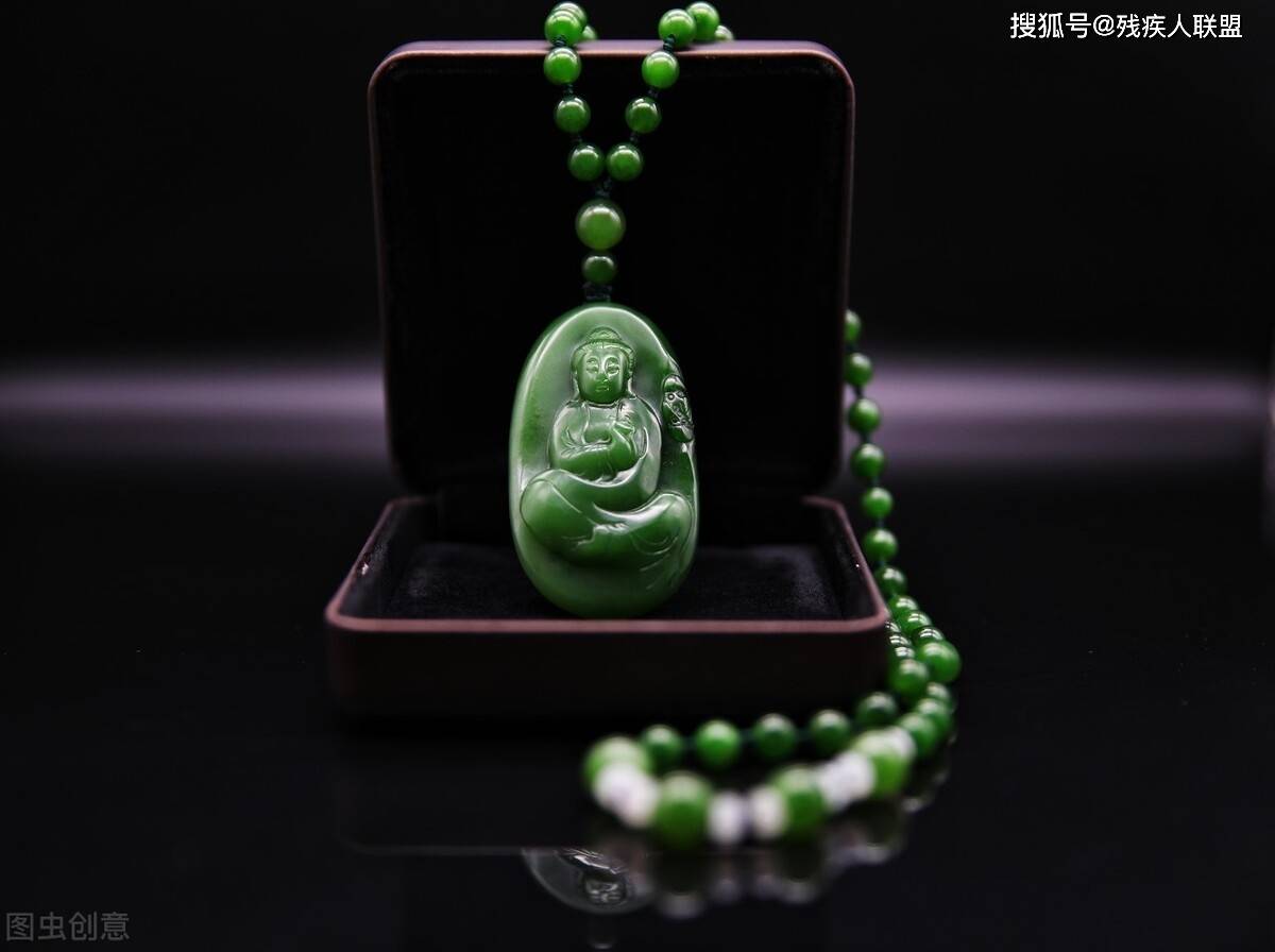 朋侪景点30000的翡翠观音吊坠 300拿下 不喜欢还天天戴 镇嘴:太阳成集团tyc(图6)
朋侪景点30000的翡翠观音吊坠 300拿下 不喜欢还天天戴 镇嘴:太阳成集团tyc(图6)