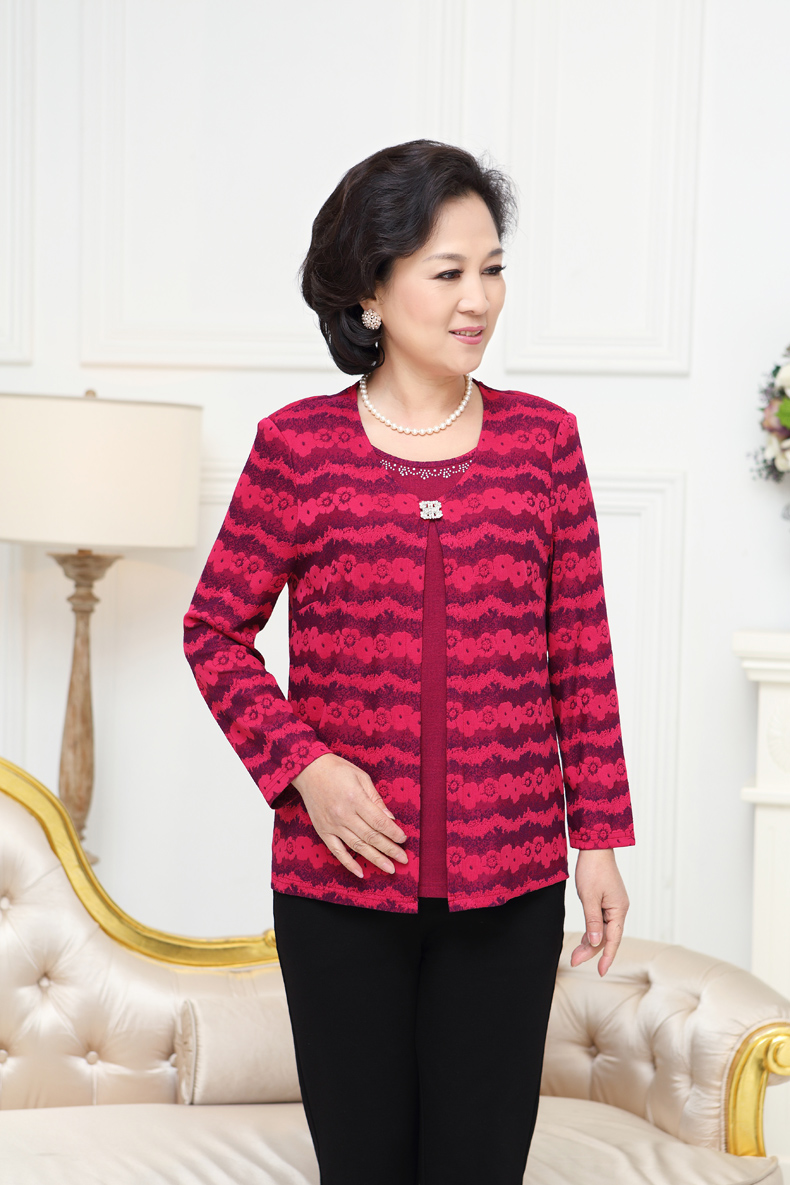 广东肇庆有块大斑石 有80个足球场巨细 被誉为天下第一石‘太阳成集团tyc’(图6) 太阳成官网