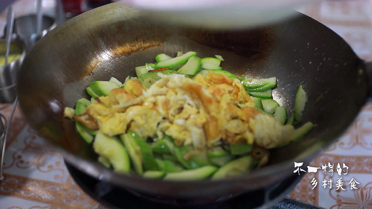 维特斯官宣主力前锋离队 张玉宁或迎来出场良机_太阳成集团tyc(图1) 太阳集团tyc