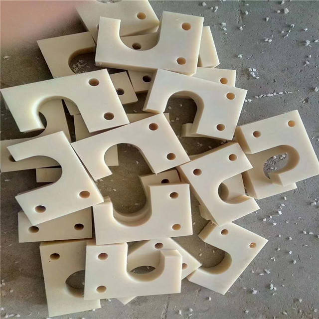 ‘太阳集团tyc’日本首战受关注 山东爱国球迷欲亮钓鱼岛横幅(图3) 太阳成集团tyc